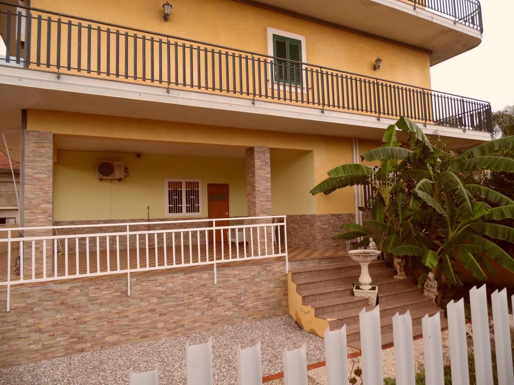 Oasi Puntese Hotel Tremestieri Etneo ภายนอก รูปภาพ